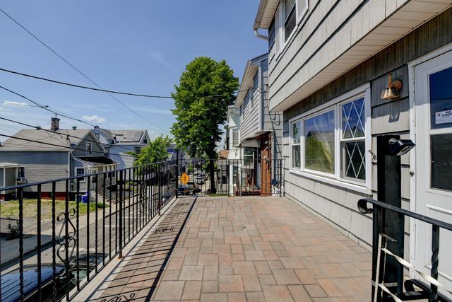 294 LEMBECK AVE, Jc, Greenville, NJ 07305