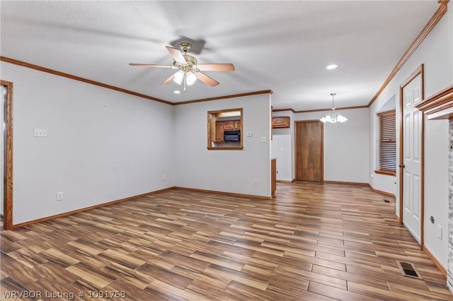 8211 Clover Drive, Fort Smith, AR 72908