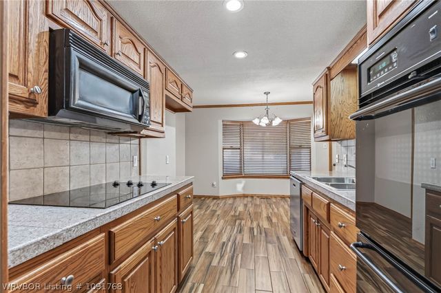 8211 Clover Drive, Fort Smith, AR 72908