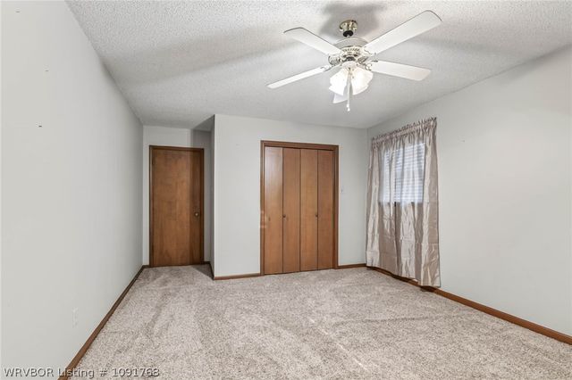 8211 Clover Drive, Fort Smith, AR 72908