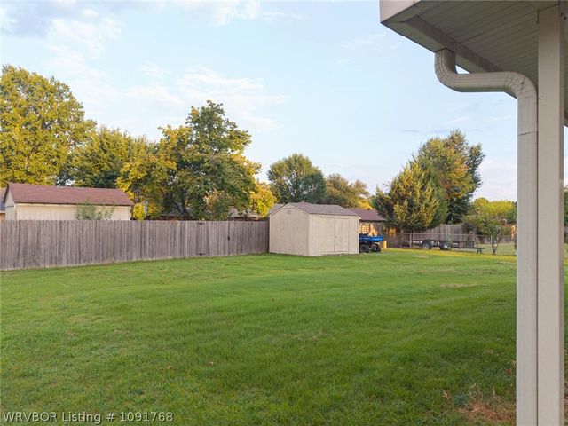 8211 Clover Drive, Fort Smith, AR 72908