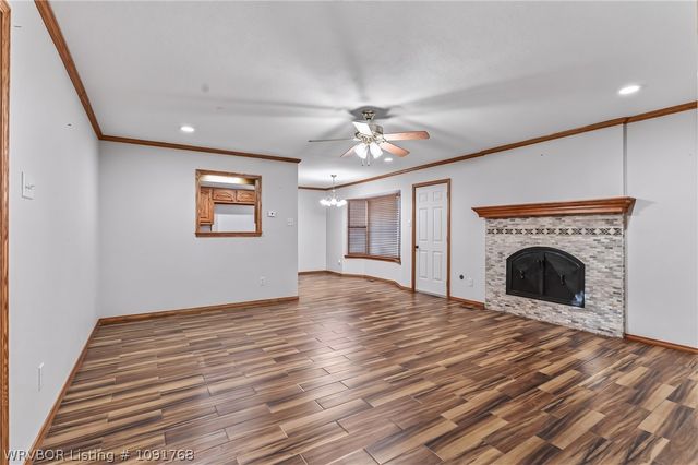 8211 Clover Drive, Fort Smith, AR 72908