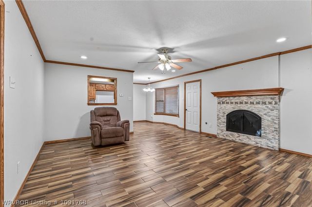 8211 Clover Drive, Fort Smith, AR 72908