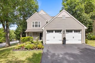 11 OSPREY LN, Downingtown, PA 19335