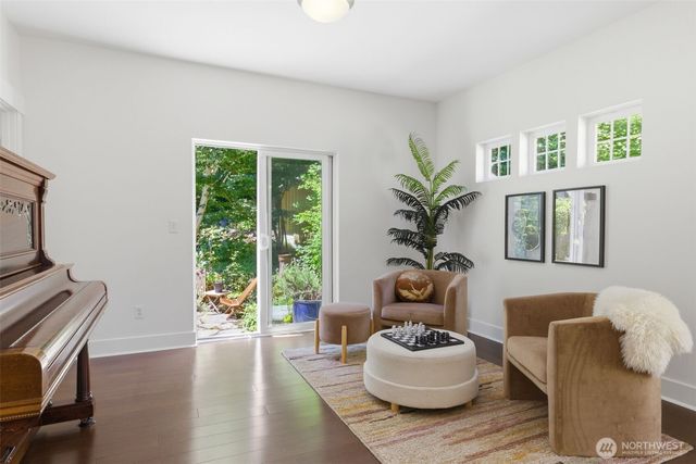 4417 28th Avenue S, Seattle, WA 98108