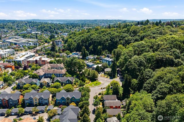 4417 28th Avenue S, Seattle, WA 98108