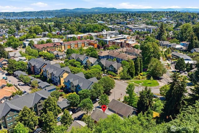 4417 28th Avenue S, Seattle, WA 98108
