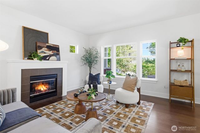 4417 28th Avenue S, Seattle, WA 98108