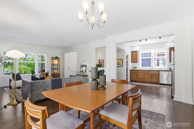 4417 28th Avenue S, Seattle, WA 98108