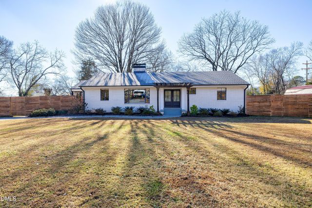 507 W Salisbury Street, Pittsboro, NC 27312