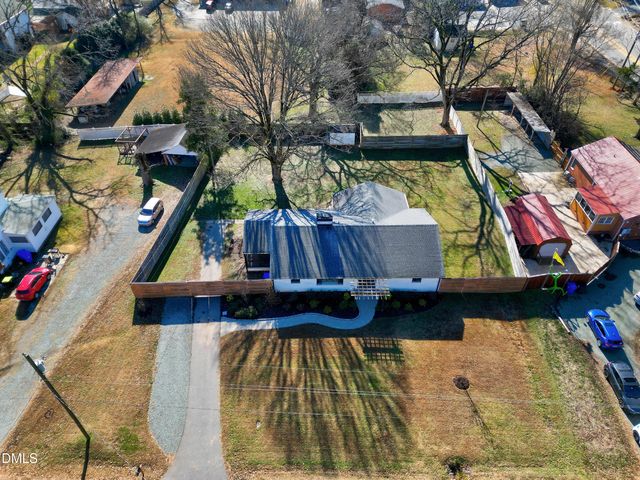 507 W Salisbury Street, Pittsboro, NC 27312