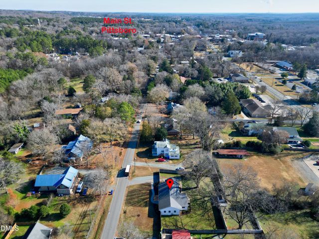 507 W Salisbury Street, Pittsboro, NC 27312