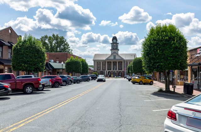 507 W Salisbury Street, Pittsboro, NC 27312