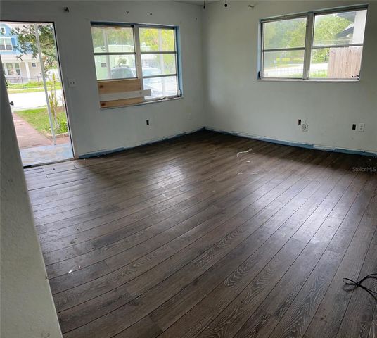 5234 9TH AVENUE N, St Petersburg, FL 33701