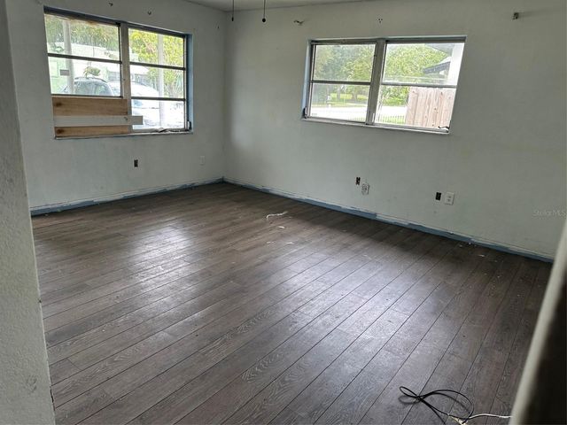 5234 9TH AVENUE N, St Petersburg, FL 33701