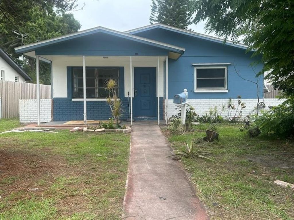 5234 9TH AVENUE N, St Petersburg, FL 33701