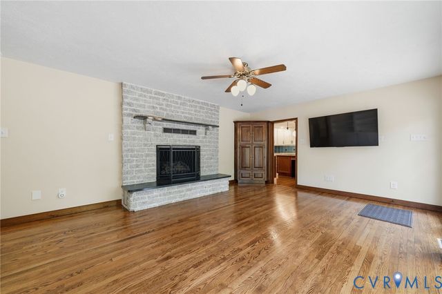 3029 Oxford Dr, Sutherland, VA 23885