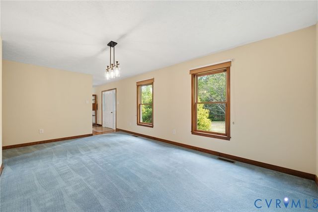 3029 Oxford Dr, Sutherland, VA 23885