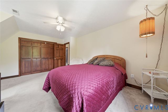 3029 Oxford Dr, Sutherland, VA 23885