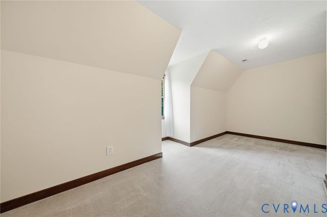 3029 Oxford Dr, Sutherland, VA 23885