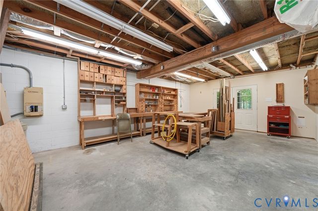 3029 Oxford Dr, Sutherland, VA 23885