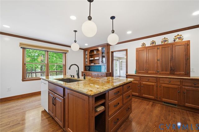 3029 Oxford Dr, Sutherland, VA 23885