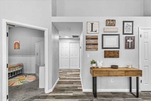 6066 Creek Bend Dr, Riverbank, CA 95367