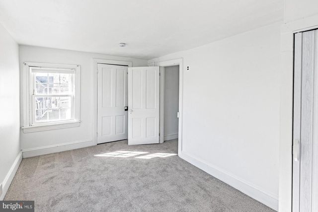 56 MAIN ST, Hancocks Bridge, NJ 08038