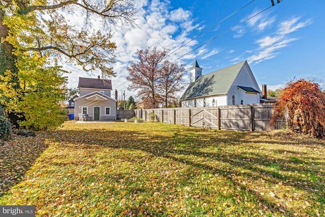 56 MAIN ST, Hancocks Bridge, NJ 08038