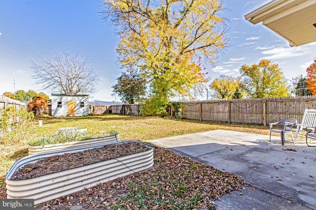 56 MAIN ST, Hancocks Bridge, NJ 08038