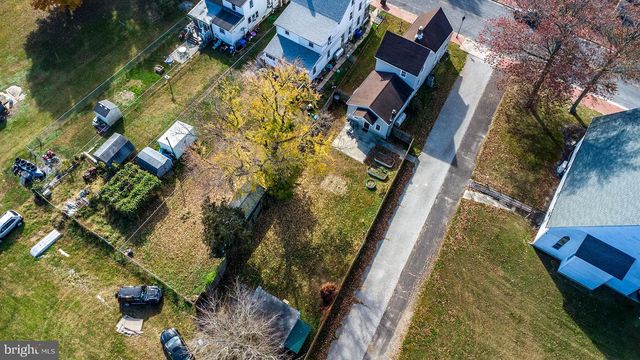 56 MAIN ST, Hancocks Bridge, NJ 08038