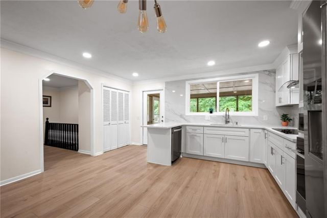 1929 Sharon Road, Cumming, GA 30041