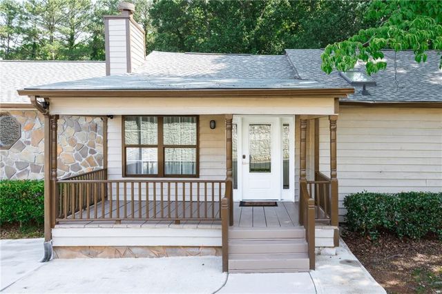 1929 Sharon Road, Cumming, GA 30041