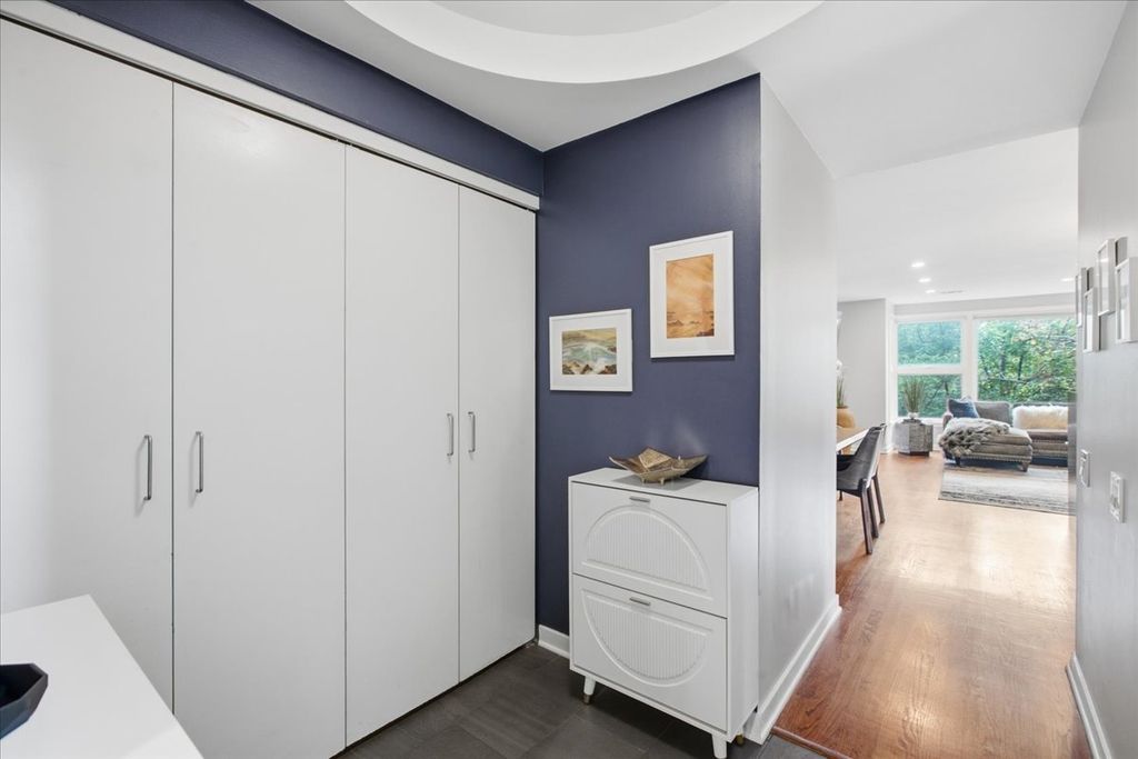 918 W Fletcher Street C, Chicago, IL 60657 — photo 2