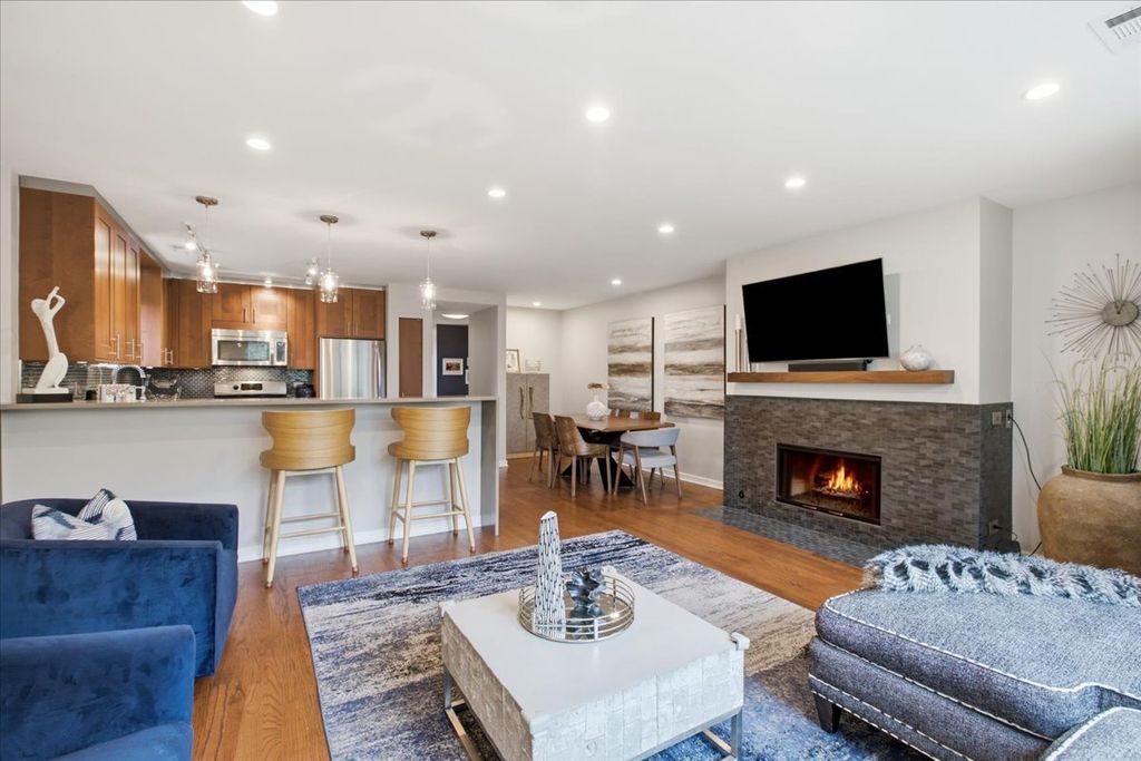 918 W Fletcher Street C, Chicago, IL 60657 — photo 3