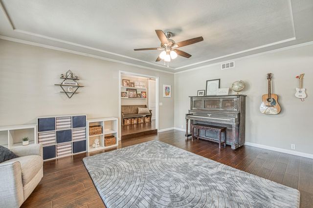 3848 W Alluvial Avenue, Fresno, CA 93711