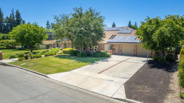 3848 W Alluvial Avenue, Fresno, CA 93711