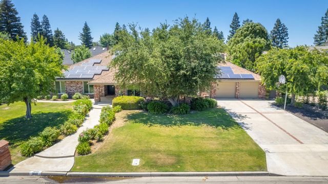 3848 W Alluvial Avenue, Fresno, CA 93711