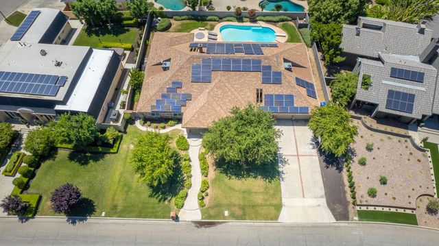 3848 W Alluvial Avenue, Fresno, CA 93711