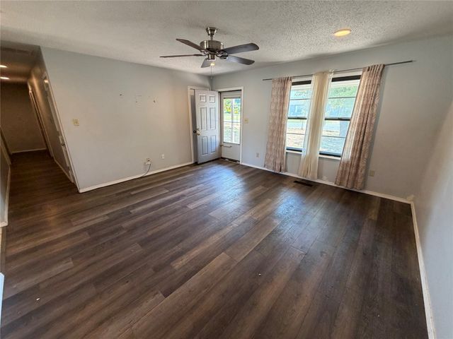 1803 S 155th West Avenue, Sand Springs, OK 74063