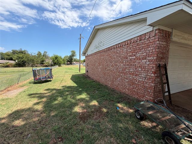 1803 S 155th West Avenue, Sand Springs, OK 74063