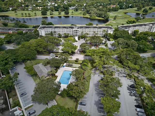 804 CYPRESS Boulevard 503, Pompano Beach, FL 33069