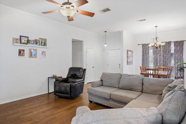 351 River Oaks Lane, Canton, TX 75103