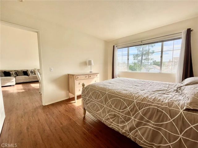 350 Via Capri 201, Corona, CA 92879