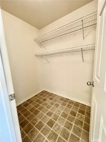 350 Via Capri 201, Corona, CA 92879
