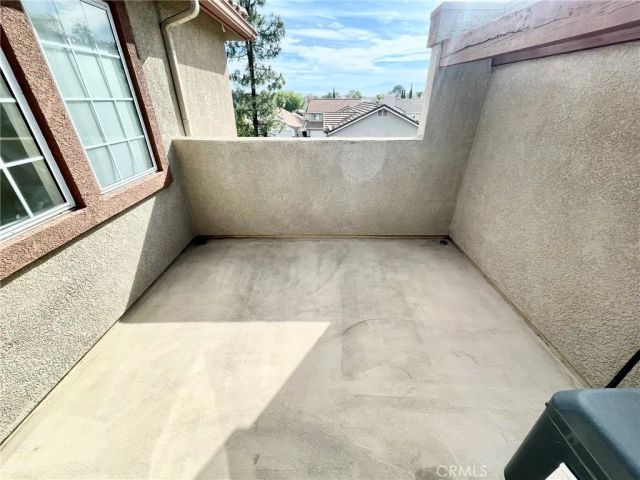 350 Via Capri 201, Corona, CA 92879