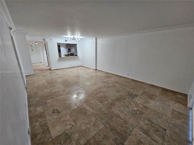 6575 W Oakland Park Blvd 109, Lauderhill, FL 33313