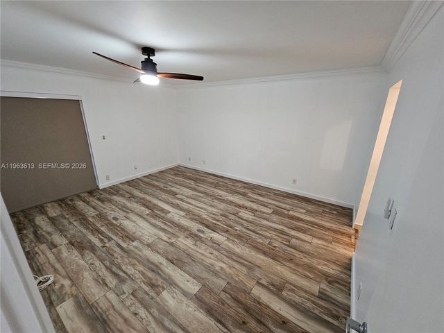 6575 W Oakland Park Blvd 109, Lauderhill, FL 33313