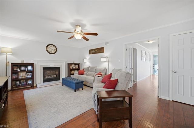 2536 Farmworth TRL, Virginia Beach, VA 23456