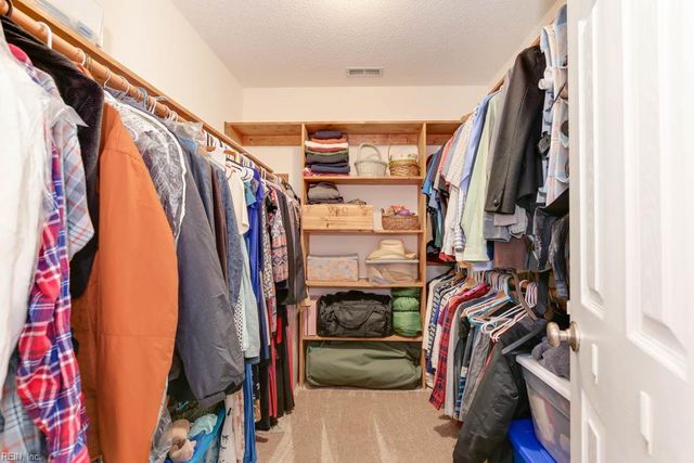 2536 Farmworth TRL, Virginia Beach, VA 23456